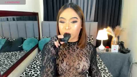 Snapshot of hazelmadonna chatting on September 27, 2:04 pm HAZEL MADONNA online show from September 27, 2:04 pm