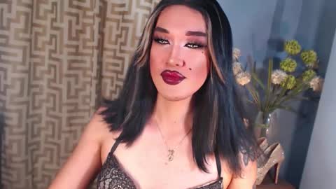 hellatarahathor online show from March 13, 9:59 am