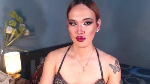 hellatarahathor online show from April 25, 1:52 pm