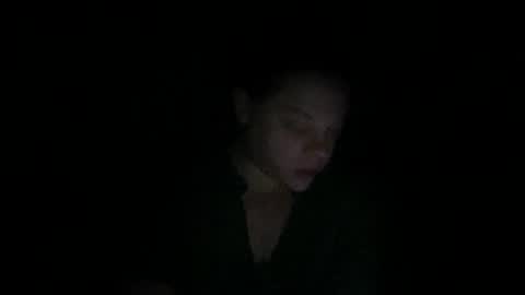 Snapshot of holly23hopefull chatting on October 30, 11:09 am Hollys Drive threw Side Of CB. online show from October 30, 11:09 am