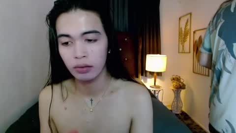 yumi online show from March 8, 10:51 am