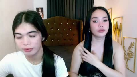yumi online show from April 2, 4:16 pm