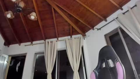 Isabella  online show from July 12, 4:16 am