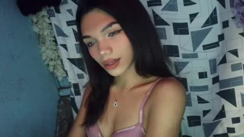 Rhiana online show from April 25, 5:33 am