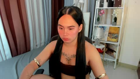 hornyshantalxxx online show from April 3, 3:32 pm