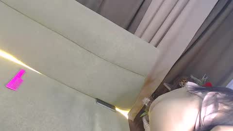 hot_chelly online show from March 9, 2:26 am