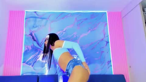 PARTY TS online show from November 20, 11:05 pm