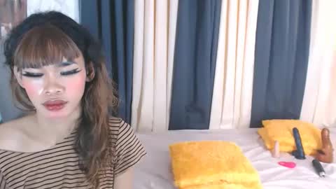 hot_wildmicka69xxx online show from January 18, 7:16 am