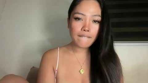 Eva online show from November 10, 6:42 pm