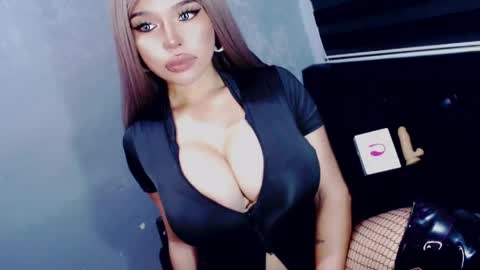 Marga Avery online show from April 28, 12:10 pm