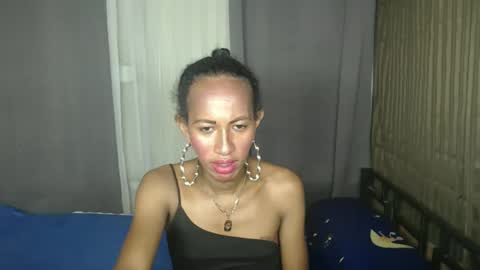 hugecock_caramel online show from March 10, 7:12 am