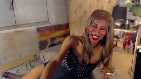 hugecock_caramel online show from June 10, 5:34 pm