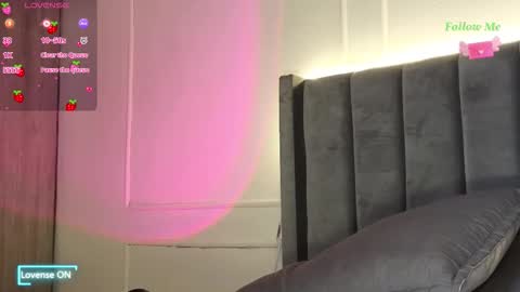 Crystall online show from November 2, 1:42 pm