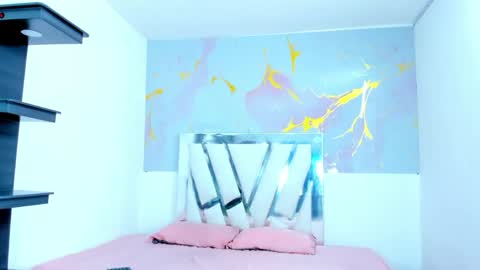 im_brittany_333 online show from February 22, 11:18 pm