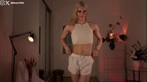 Snapshot of imkawaiiboi chatting on September 8, 9:02 pm sasha hethey online show from September 8, 9:02 pm