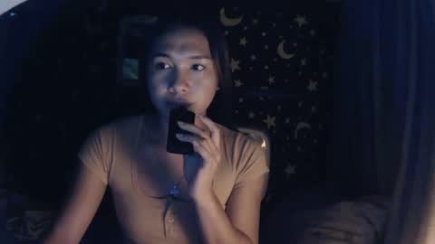 Snapshot of insulting_whoreifica chatting on January 27, 6:41 am MAXINE online show from January 27, 6:41 am