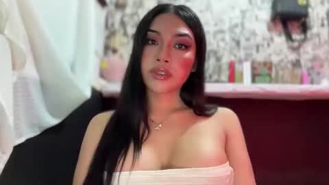 they call me Iriss online show from April 3, 7:39 am