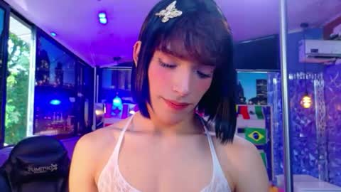 isaacnova online show from June 24, 8:50 pm