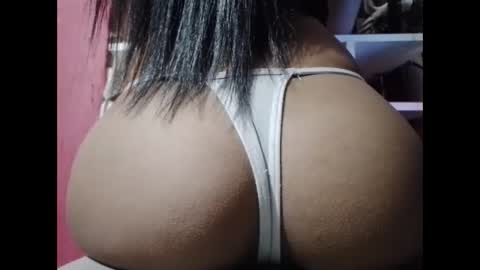 isatgirl online show from September 9, 5:34 pm