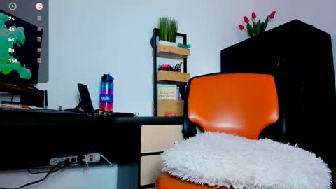 Issabella Davinci online show from September 30, 5:02 pm