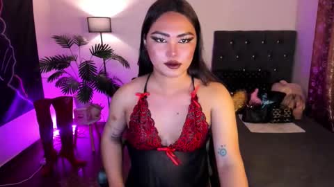 Siana online show from May 10, 10:31 am