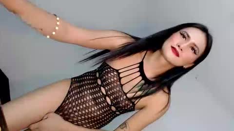 Miss Ivory online show from April 21, 11:50 am