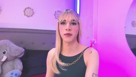 Ivvy rousse  online show from July 15, 2:33 pm