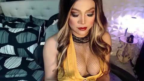 Snapshot of jacque_cole chatting on March 5, 12:13 am Jacque online show from March 5, 12:13 am