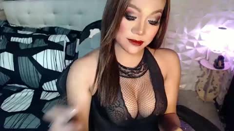 Snapshot of jacque_cole chatting on March 9, 12:21 am Jacque online show from March 9, 12:21 am