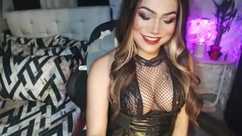 Snapshot of jacque_cole chatting on September 29, 2:55 am Jacque online show from September 29, 2:55 am