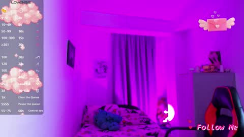 Jade Benett online show from December 5, 4:50 am