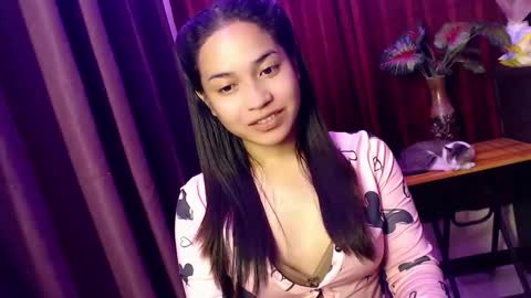 JASMINE online show from April 25, 1:41 pm