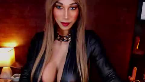 jayetan online show from November 28, 1:01 pm