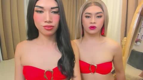 jchugecock online show from December 1, 6:54 pm