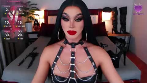 Queen Jenifer online show from July 27, 4:52 am