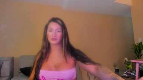 jenniifer_t online show from July 27, 5:42 pm