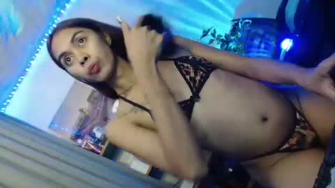 PRETTY JENNY online show from May 4, 9:31 pm