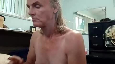 jennywomacks online show from June 25, 11:58 am