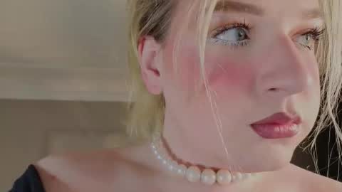 jes_solar online show from March 6, 11:43 pm