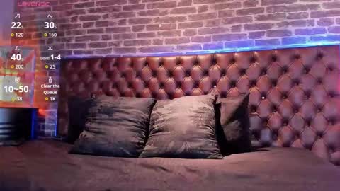 ---Jessie--- online show from March 21, 6:59 am