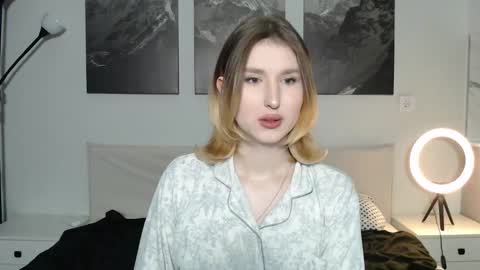 jessstonem online show from November 26, 9:50 pm