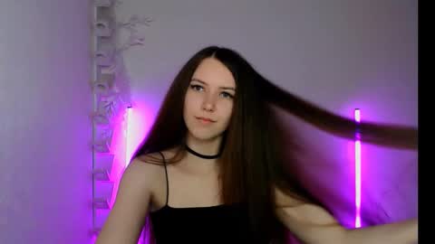 Emma online show from December 22, 11:09 pm