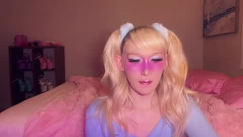   online show from May 5, 1:44 am