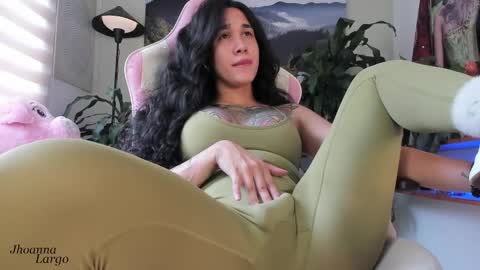  Jhoanna Largo  online show from November 10, 6:42 pm