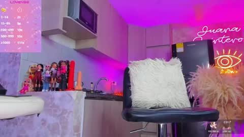 JUANA VALENTINA QUINTERO independent model  ONLY FANS --- Juanaquintero online show from April 30, 7:25 am