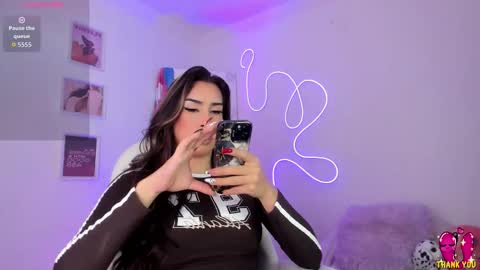 julietabomgv online show from November 20, 3:07 am