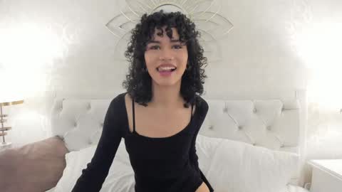 julietta    online show from April 25, 1:41 pm
