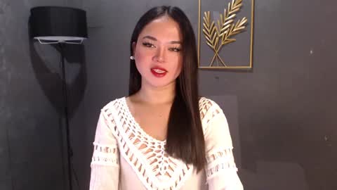 just_julia21 online show from December 13, 2:10 am