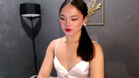just_julia21 online show from December 19, 2:56 am