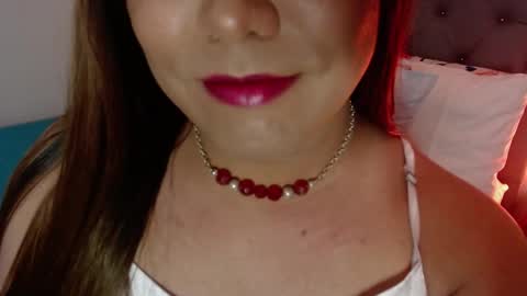 KIM  online show from March 18, 9:14 pm